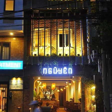 다낭 Nguyen Haus & Cafe 호스텔 외부 사진